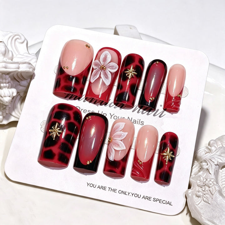 Artistic Floral Press-On Nail Set Stornfield