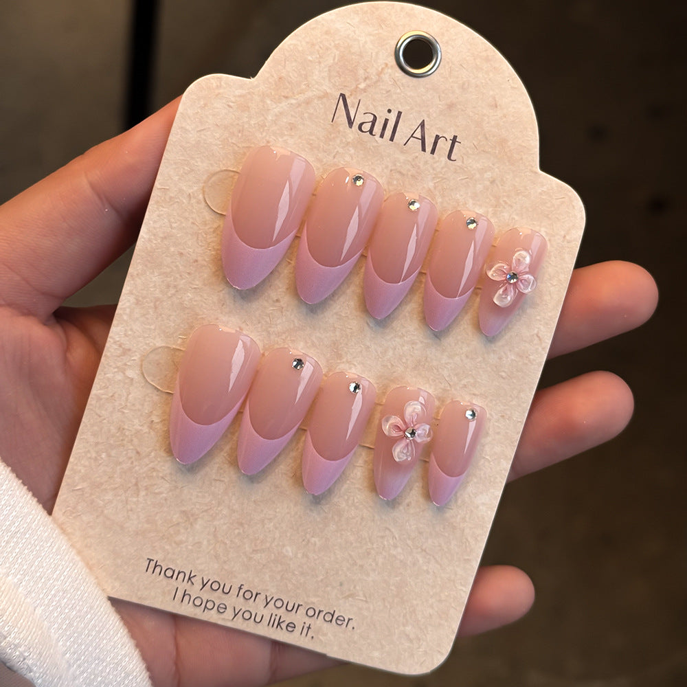 Elegant Floral-Accent Press-On Nail Set Stornfield