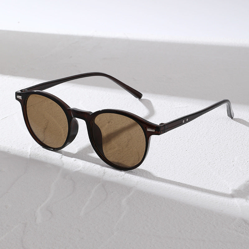 Stylish Round Frame Sunglasses Stornfield