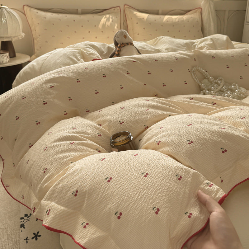 Cherry Blossom Pattern Quilted Bedding Set