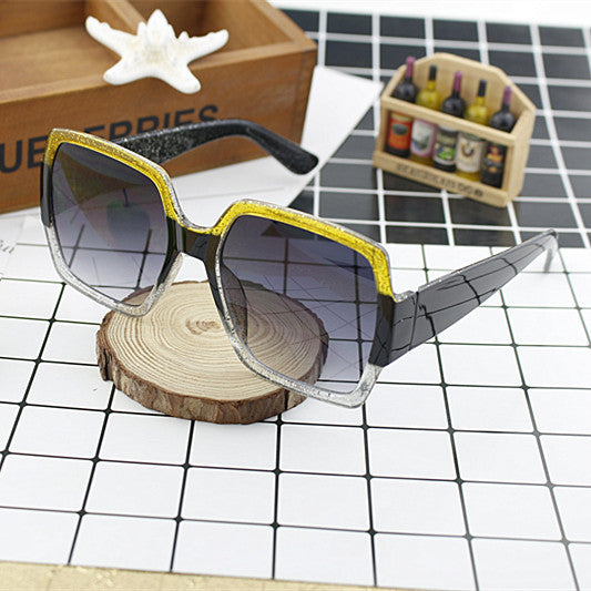 Ladies extravagant square sunglasses with unique design Stornfield