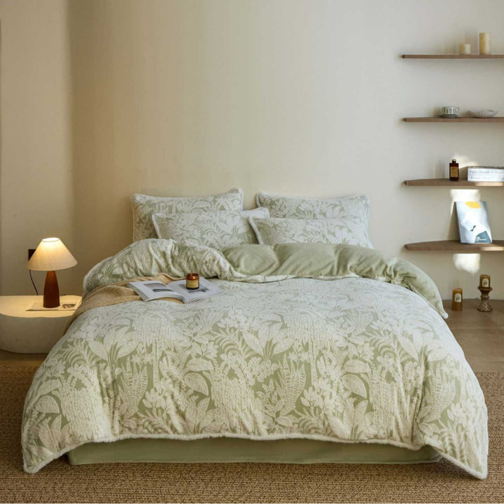 Botanical Jacquard Quilted Cotton-Blend Duvet Cover Set with Brushed Microfleece Reverse and Piped Pillow Shams