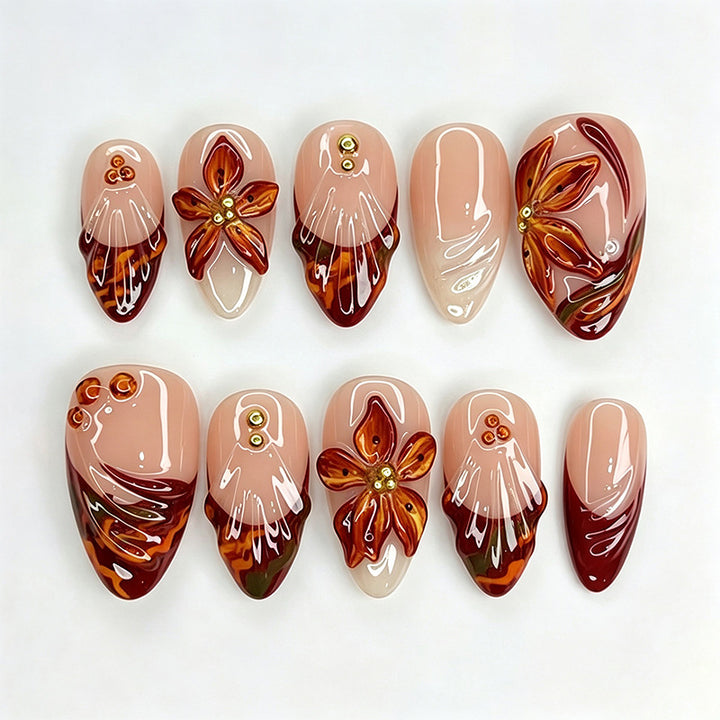 Artistic Nail Tips with Floral Details Stornfield