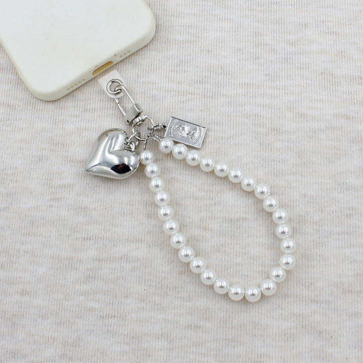 Elegant Pearl Beaded Keychain Stornfield