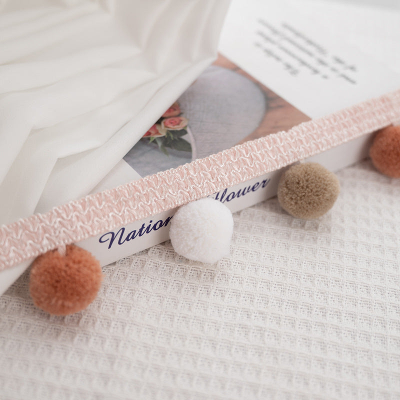 Decorative pom pom trim Stornfield