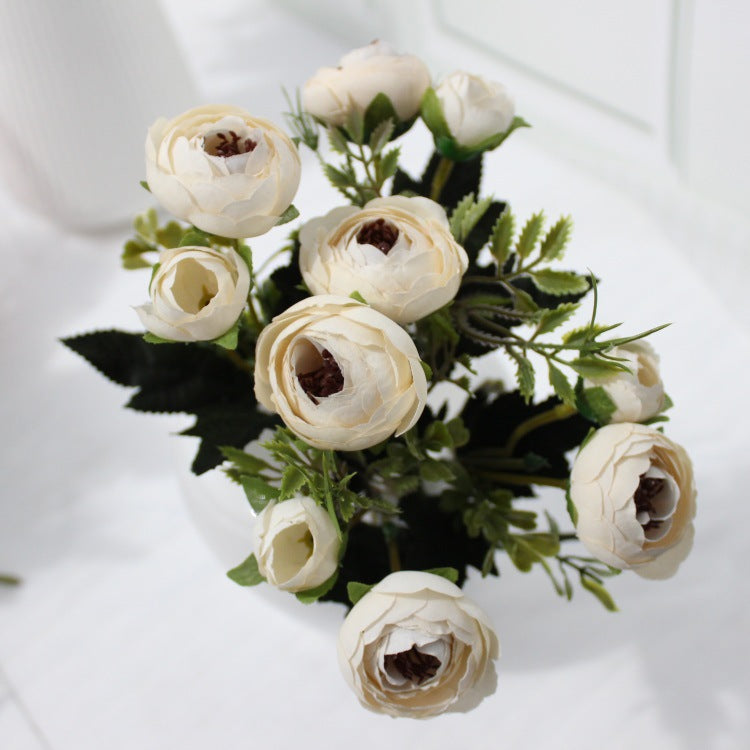 Lifelike Floral Decorative Bouquet