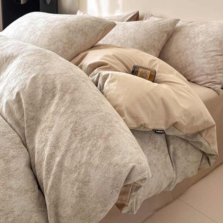 Reversible Printed Duvet Cover Set with Sateen-Feel Pillowcases