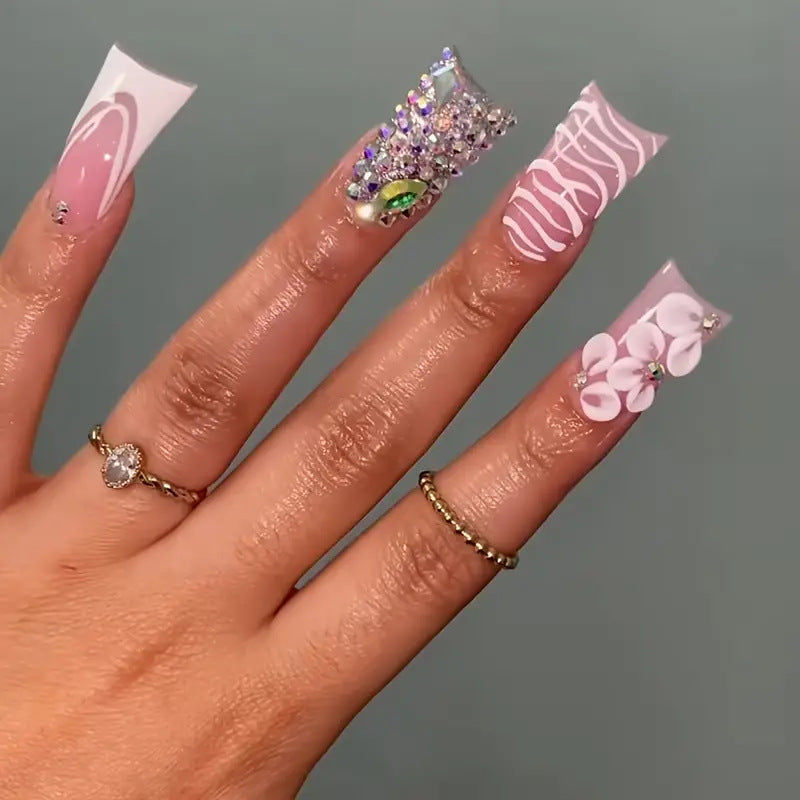 Glamorous 3D Floral Press-On Nail Art Stornfield