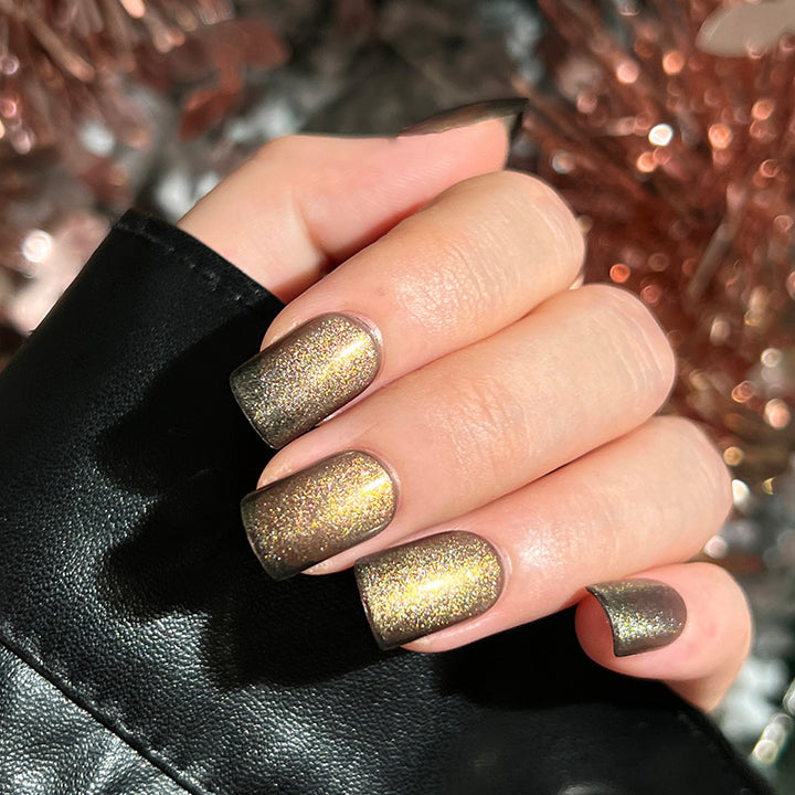 Artful Nail Extensions with Glitter and Ombre Effect Stornfield