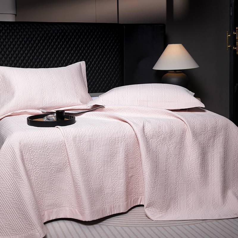 Lightweight Quilted Matelassé Bed Coverlet Set with Pillowcases