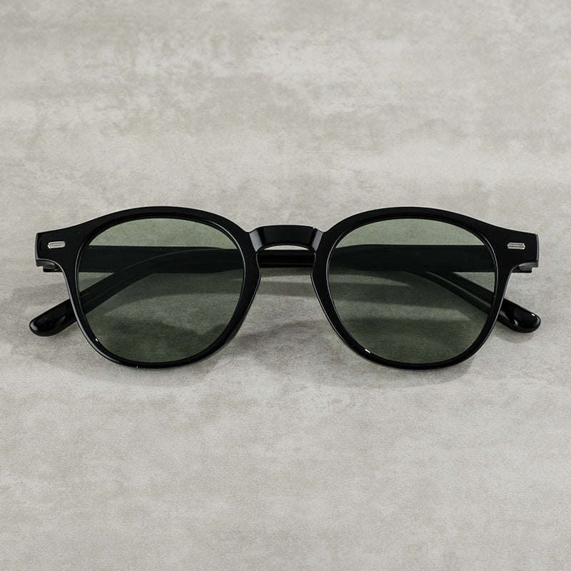 Vintage-Inspired Round Frame Sunglasses Stornfield