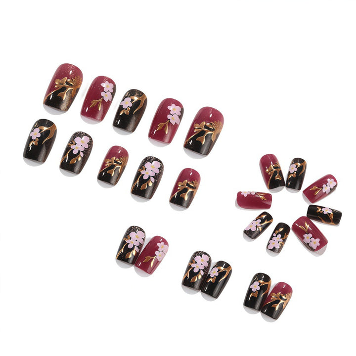 Artificial nails with elegant floral accents Stornfield
