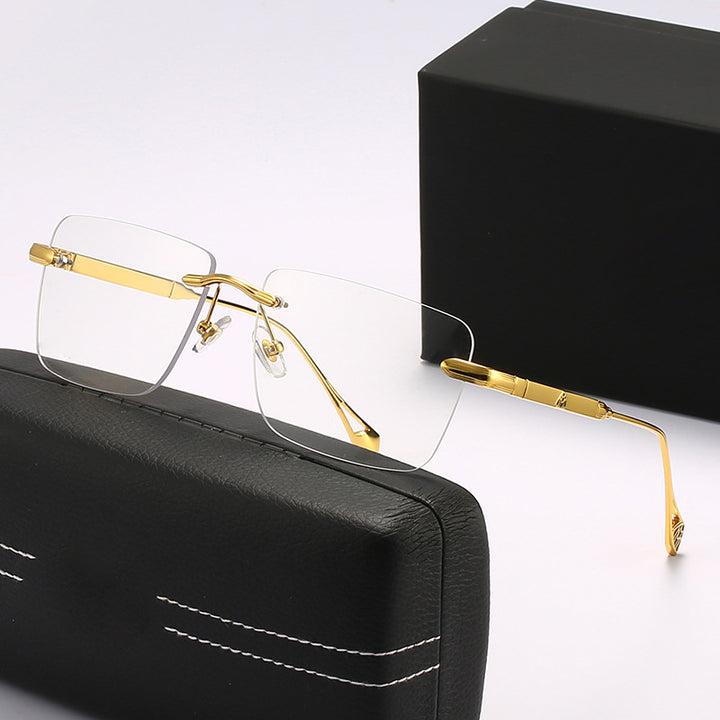 Women's fashionable square sunglasses with luxurious metal accents Stornfield