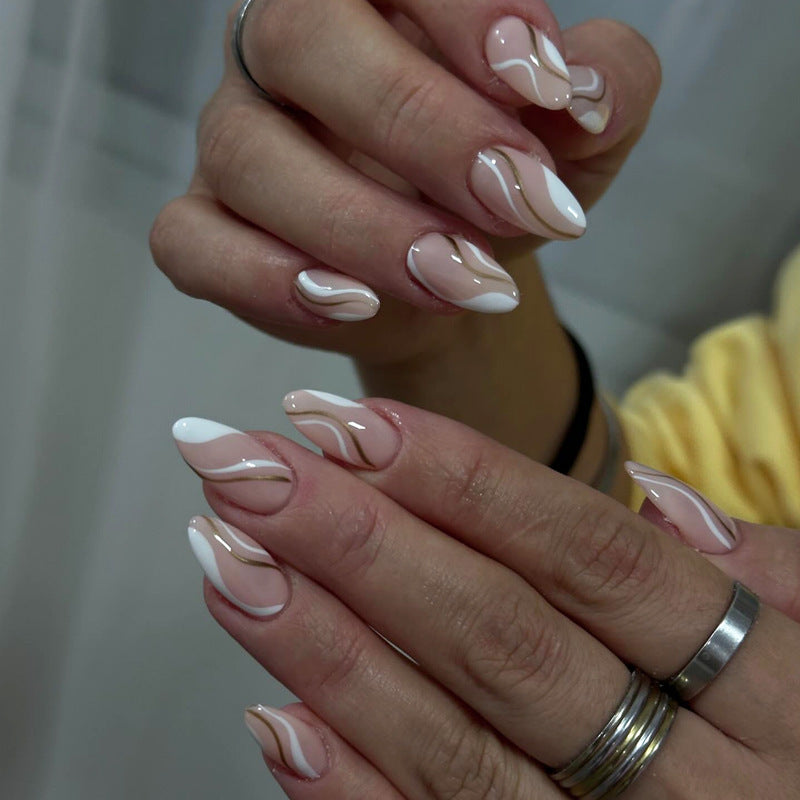 Artificial nail set with elegant curve design Stornfield