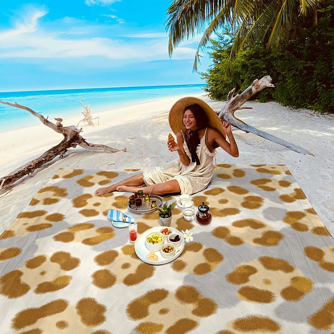 Mandala Design Beach Mat Stornfield
