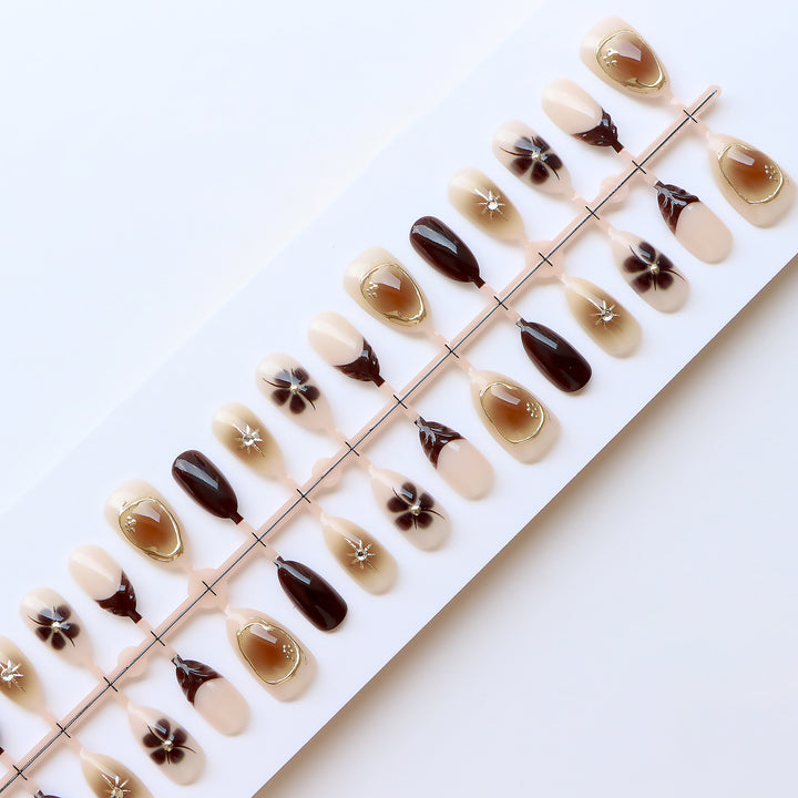 Elegant Artistic Press-On Nail Designs Stornfield