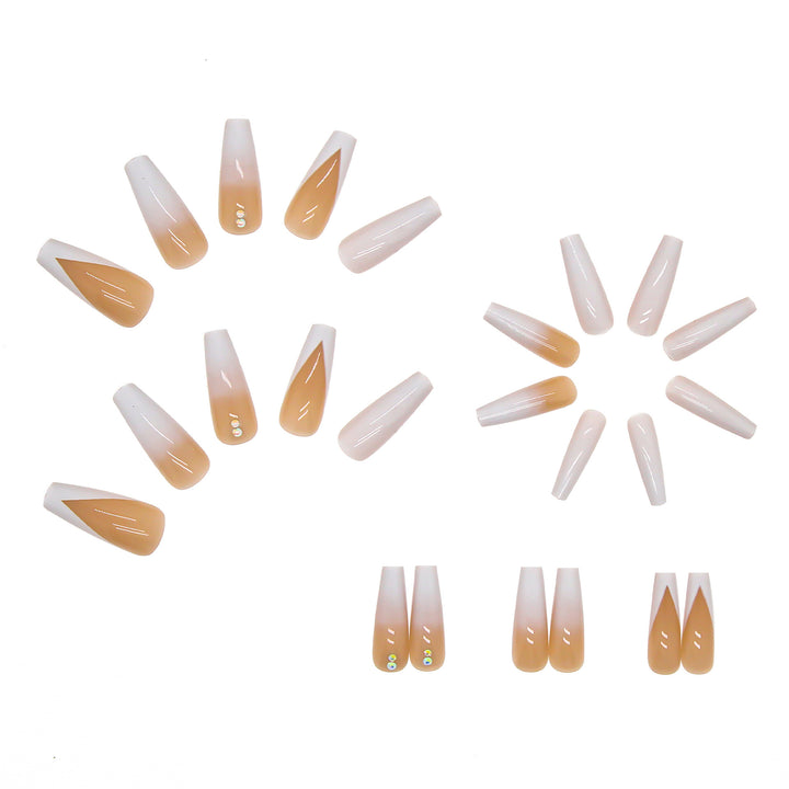 Elegant artificial nail tips with elegant contours Stornfield