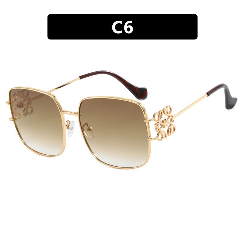 Ladies square sunglasses with delicate design and luxurious metal frame Stornfield