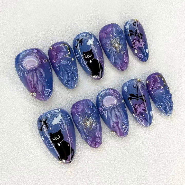 Artistic Fantasy-Themed Press-On Nail Art Stornfield