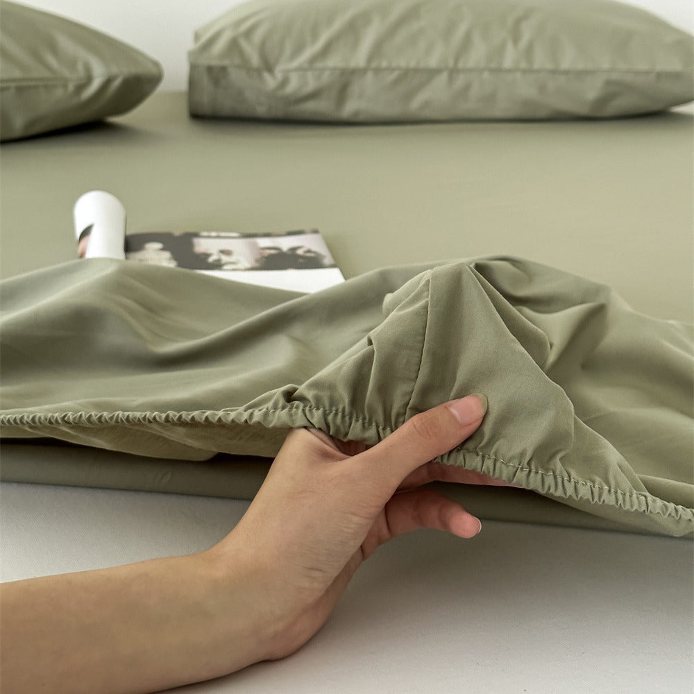 Fitted sheet set with pillowcases made of extra soft cotton jersey and deep hem