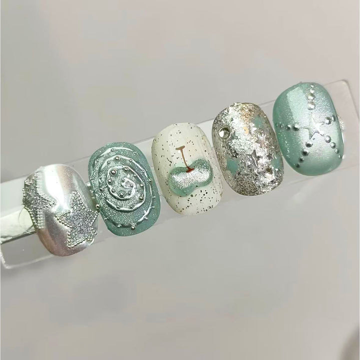 Coastal-Themed Press-On Nail Art Set