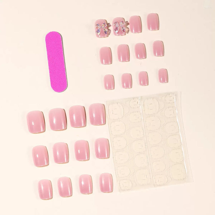 Nail art set with fashionable 3D flower decorations Stornfield