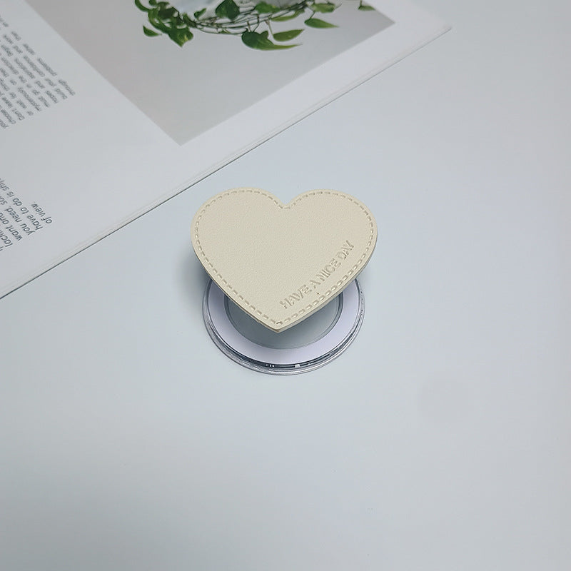 Heart-Shaped Phone Grip Stornfield
