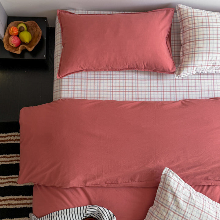 Plaid Cotton Percale Sheet Set with Deep-Fit Fitted Sheet and Envelope Pillowcases
