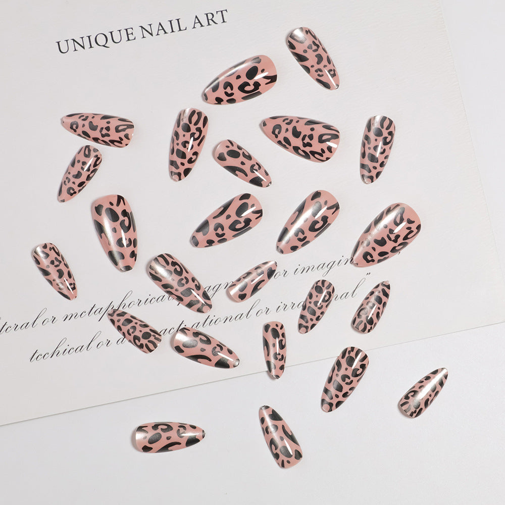 Artistic Animal Print Press-On Nails Stornfield