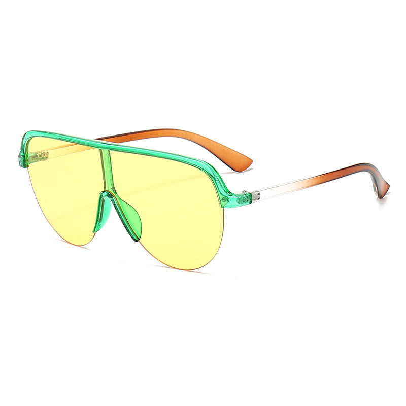 Women's sporty sunglasses in modern aviator design Stornfield