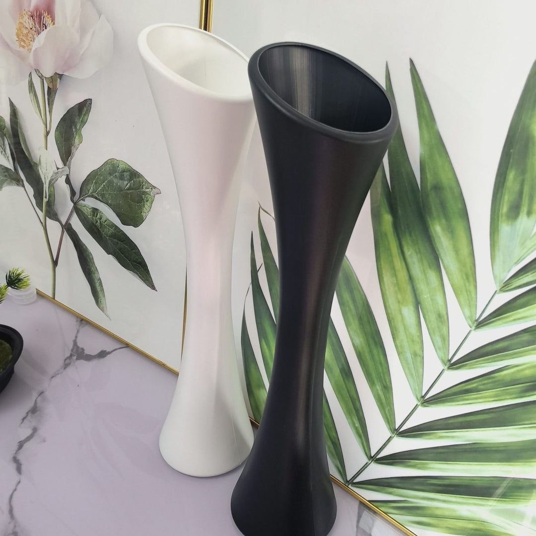 Contemporary Sculpted Vase Stornfeild