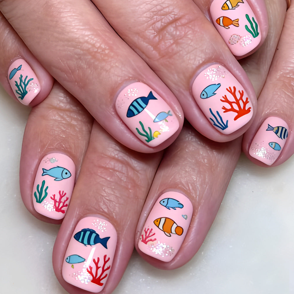 Playful Ocean-Themed Nail Art Stornfield