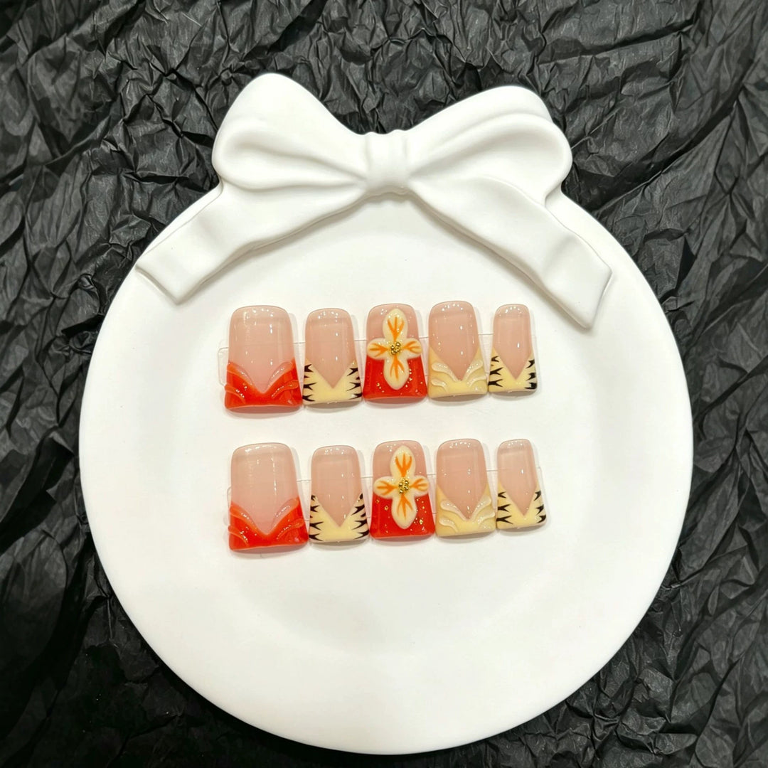 Decorative Artistry Press-On Nail Set
