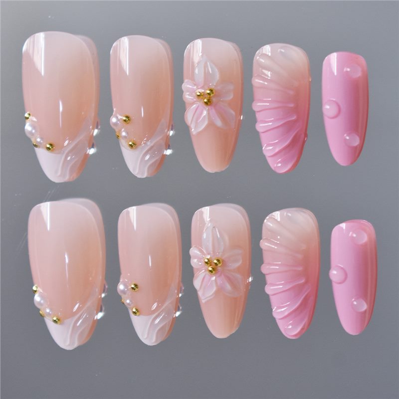Artistic 3D Floral Press-On Nail Kit Stornfield