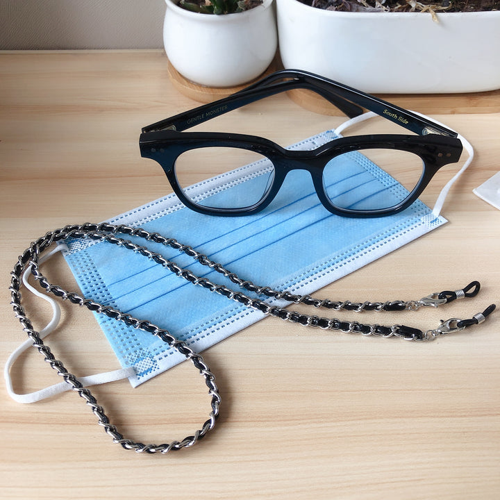 Chic Chunky Chain Eyewear Retainer Stornfield