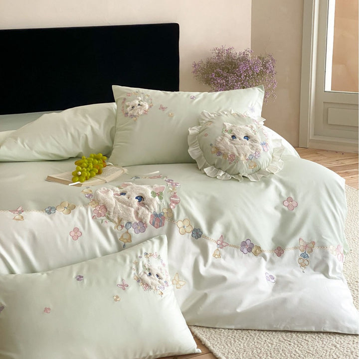 Luxurious Embroidered Satin Duvet Cover Set with 3D Plush Cat Appliqué and Ruffled Accent Pillow