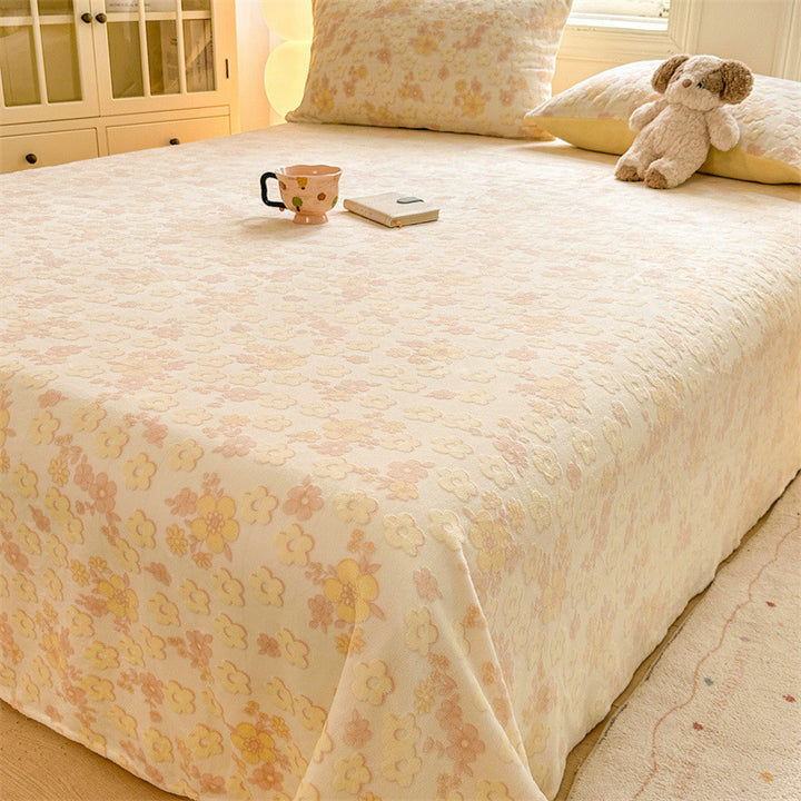 Reversible lightweight bedspread with floral butterfly jacquard texture