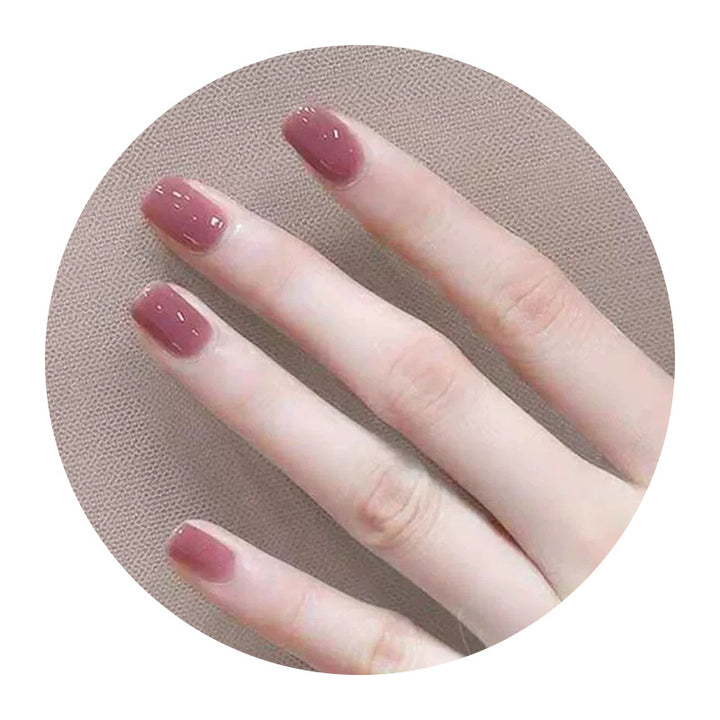 Premium Glossy Nail Set Stornfield