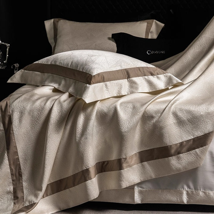 Luxury Jacquard Duvet Cover Set with Satin Border