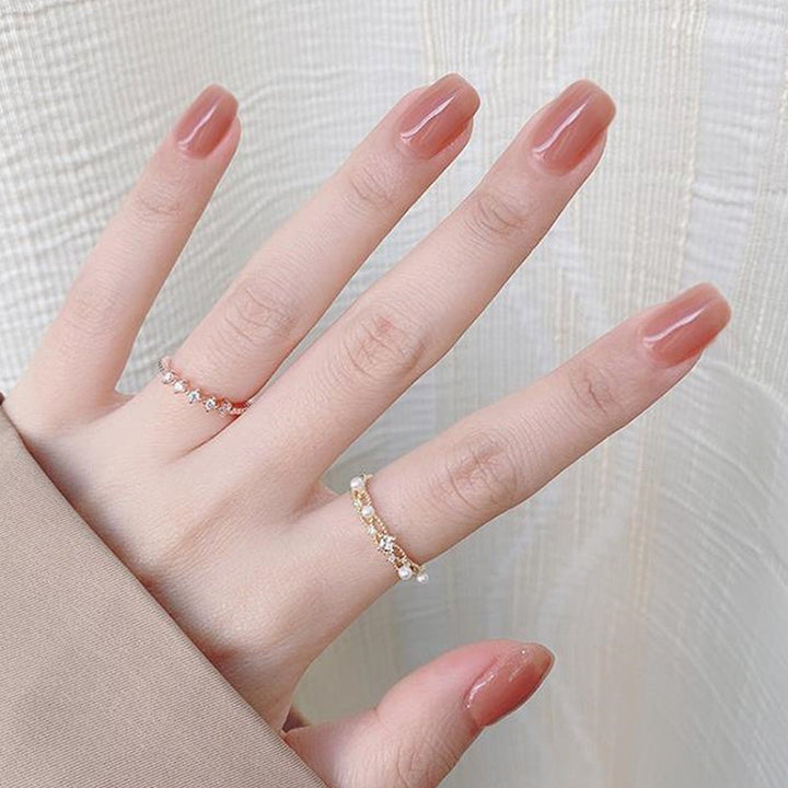 Natural Glossy Nail Tips Stornfield