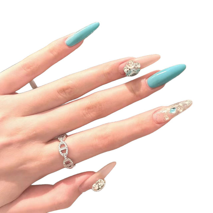 Glossy Elegant Nail Art