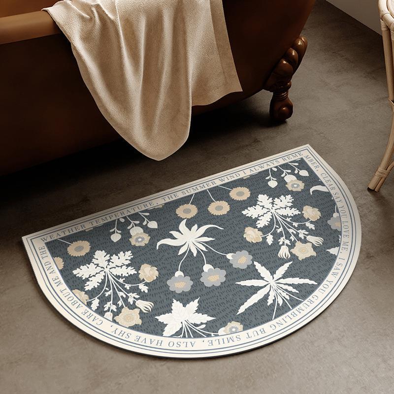 Elegant Floral Design Bath Mat