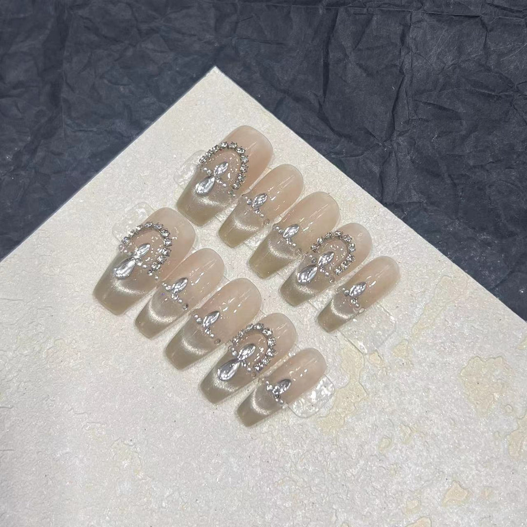 Elegant Press-On Nail Set with Rhinestone Detailing Stornfield