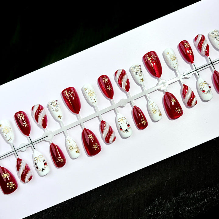 Elegant Polka Dot and Lace Press-On Nail Set