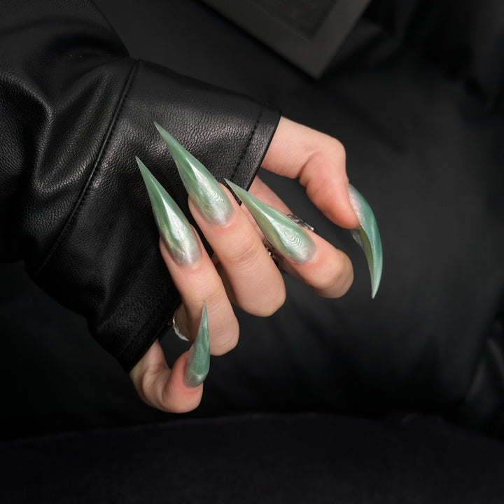 Artistic Stiletto Press-On Nails Set