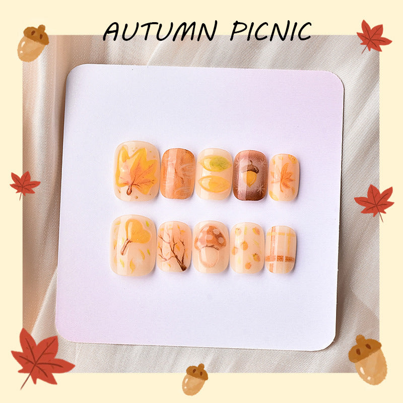 Artistic Autumn-Inspired Press-On Nail Art Set