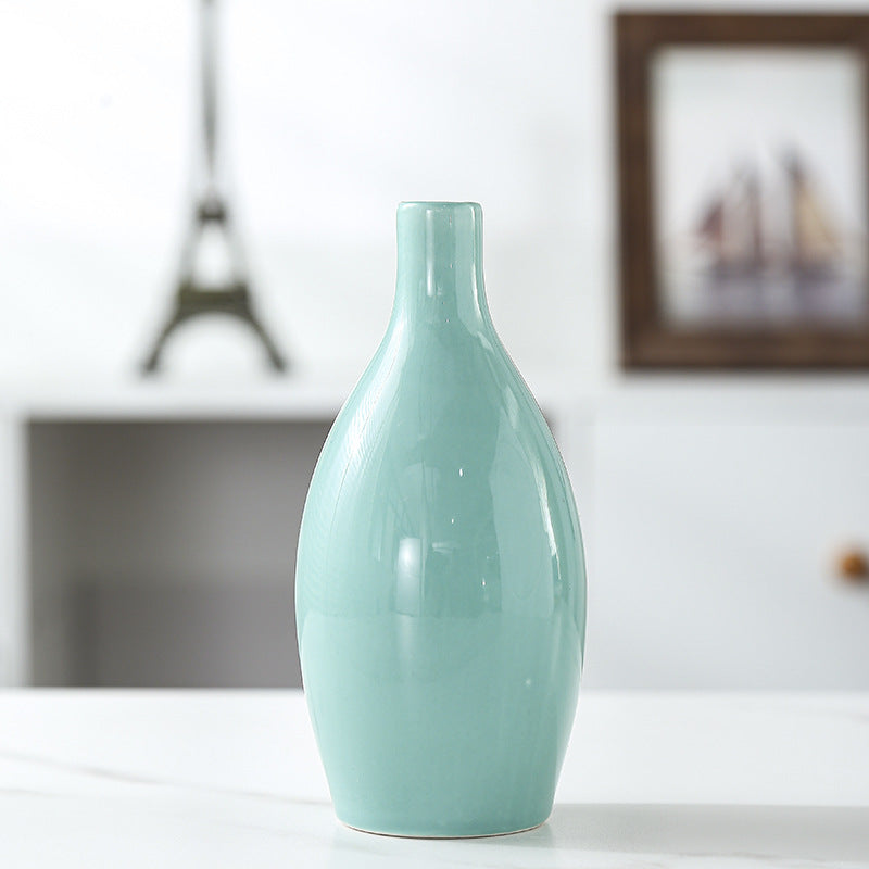 Elegant Decorative Ceramic Vessel Stornfeild