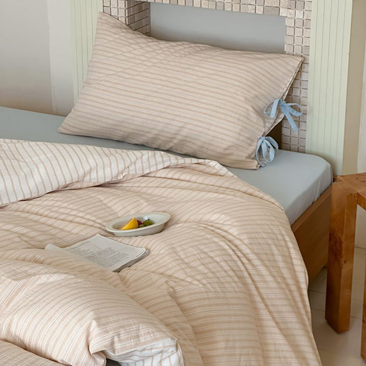 Striped Cotton-Linen Duvet Cover Set with Tied Pillowcases