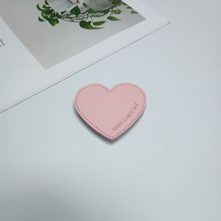 Heart-Shaped Phone Grip Stornfield