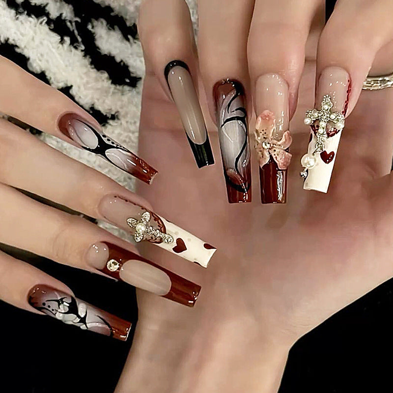 Decorative Press-On Nail Art Set with Floral and Artistic Designs Stornfield